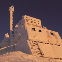 Extreme Measures at Mount Sonnblickarticle picture