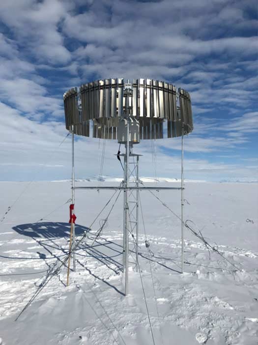 2018-07-05_OTT_Pluvio_at_McMurdo_Station_Antarctica_Copyright_Scott_Landolt_UCAR_04