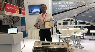 DustIQ wins the Megawatt Jadeite Award at SNEC 2019, Shanghai
